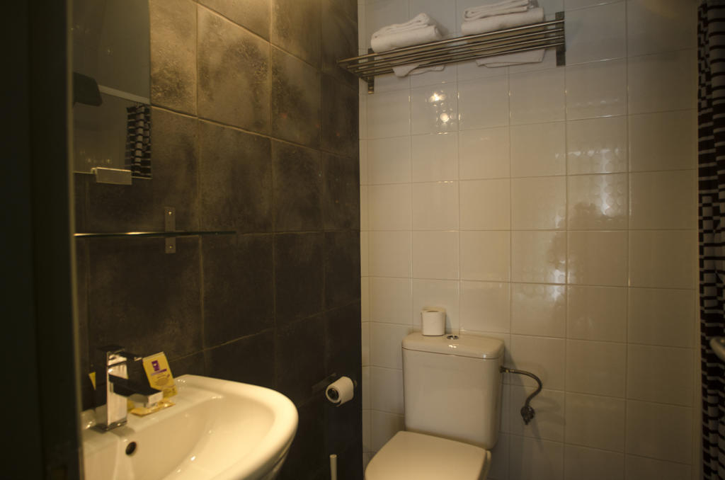 Pension Blanca B&B Леон Стая снимка